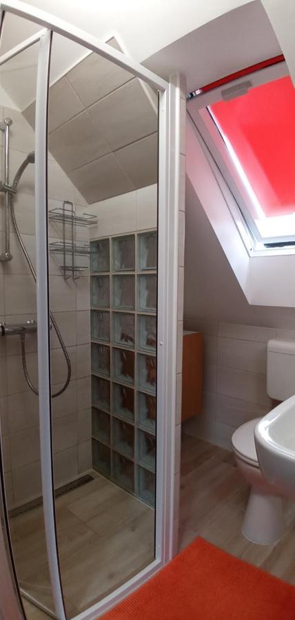 Foki Apartman Шопрон Экстерьер фото